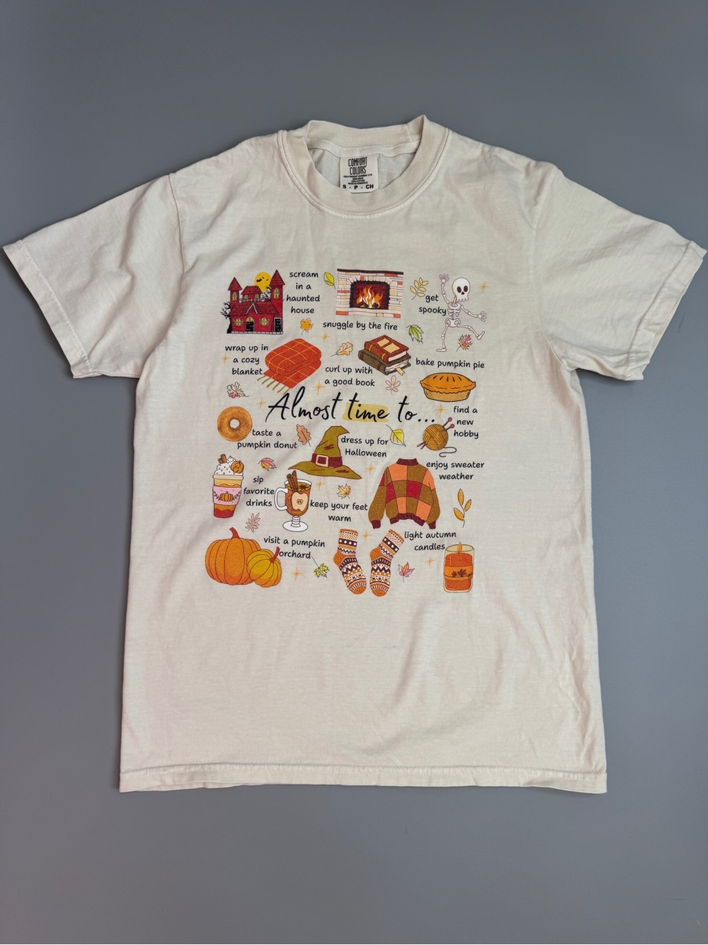 Comfort Colors Cream Women’s Tee with Halloween Graphic